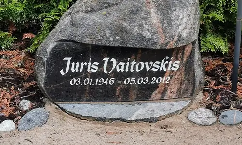 Kapu pieminekļi